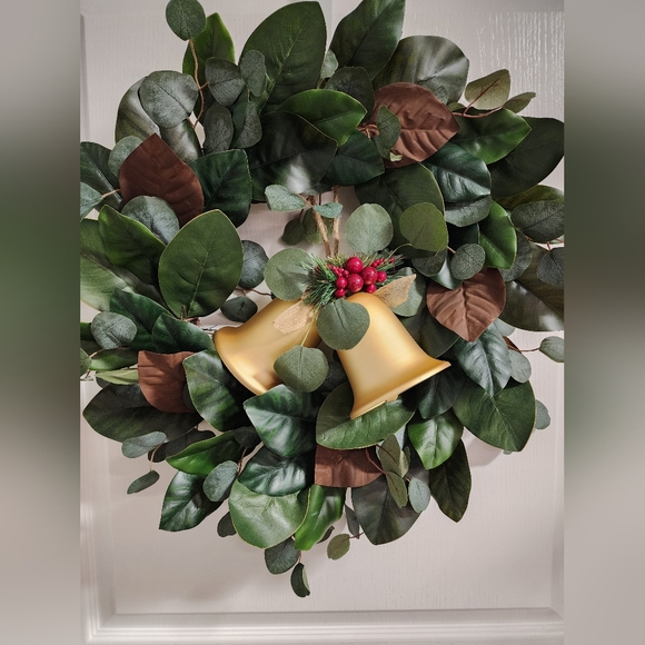 Ashland large gold bell hanger for decor - Picture 2 of 6